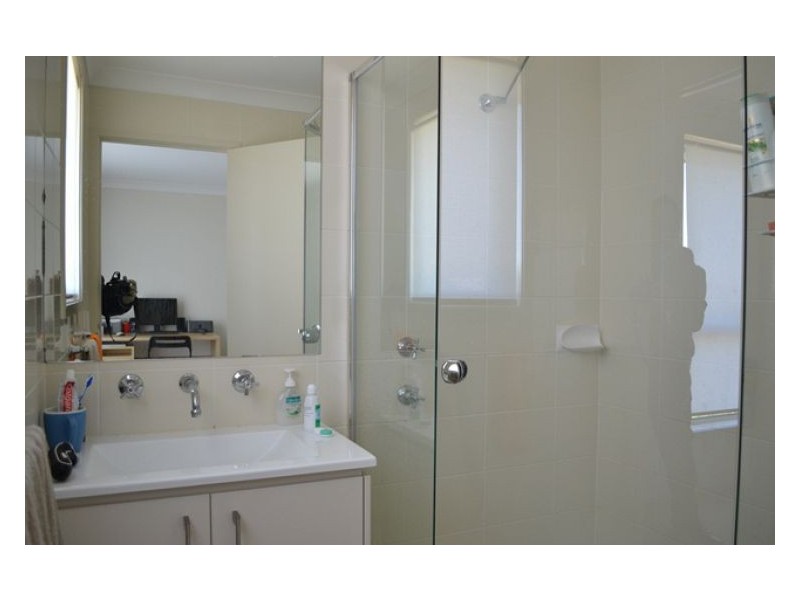 28 Castle St, Auburn NSW 2144