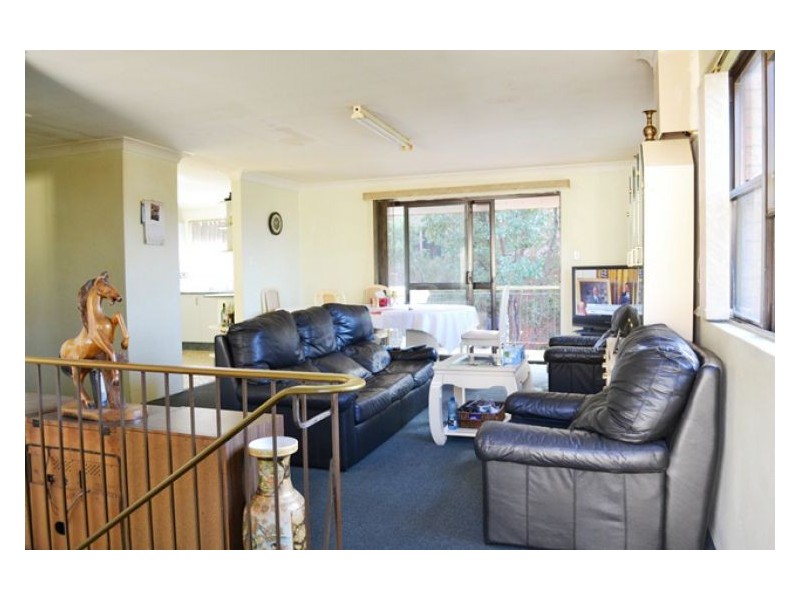 2/98 Northumberland Rd, Auburn NSW 2144