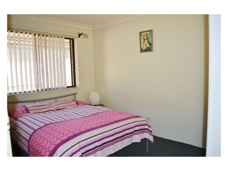 2/98 Northumberland Rd, Auburn NSW 2144