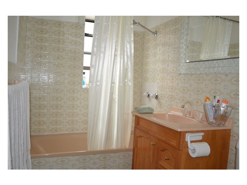 77 Hampstead Rd, Auburn NSW 2144