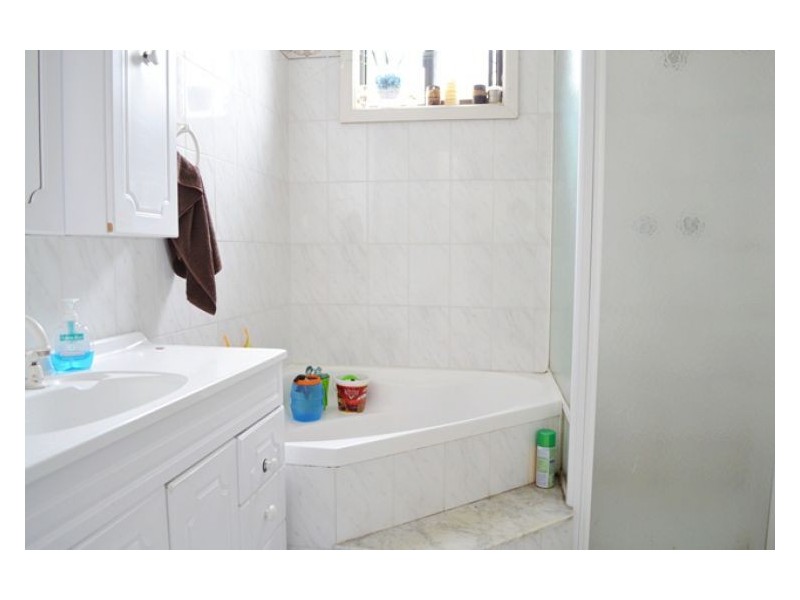 8 Mclean Street, Auburn NSW 2144