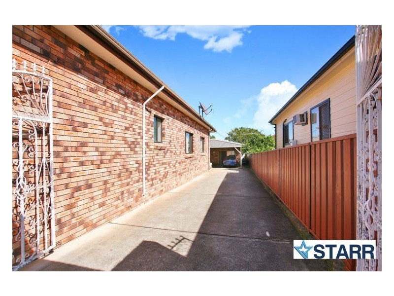 41 Carnegie, Auburn NSW 2144