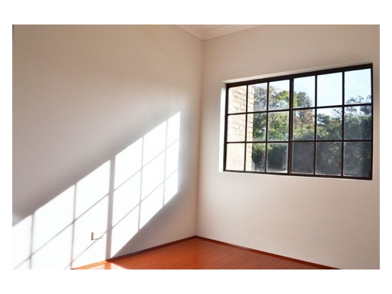 3/35-37 The Trongate, Granville NSW 2142