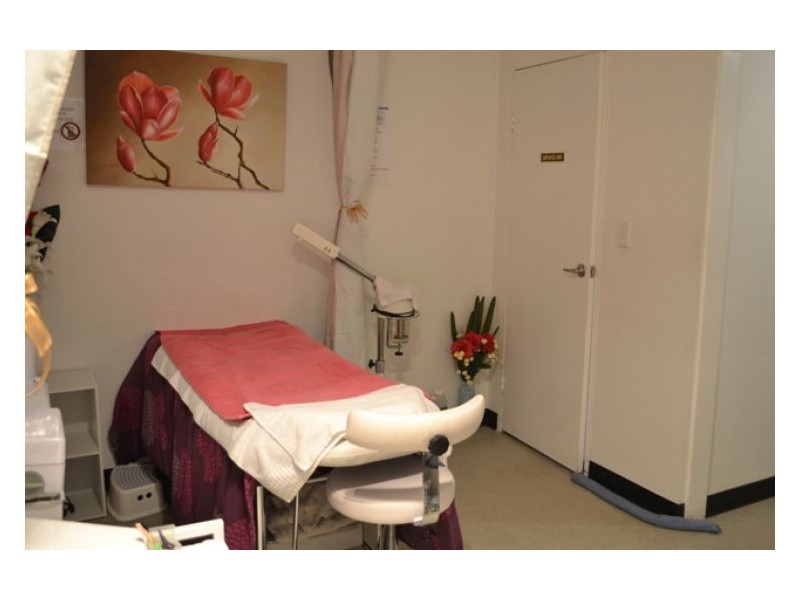 2/16-18 Boronia Road, Greenacre NSW 2190