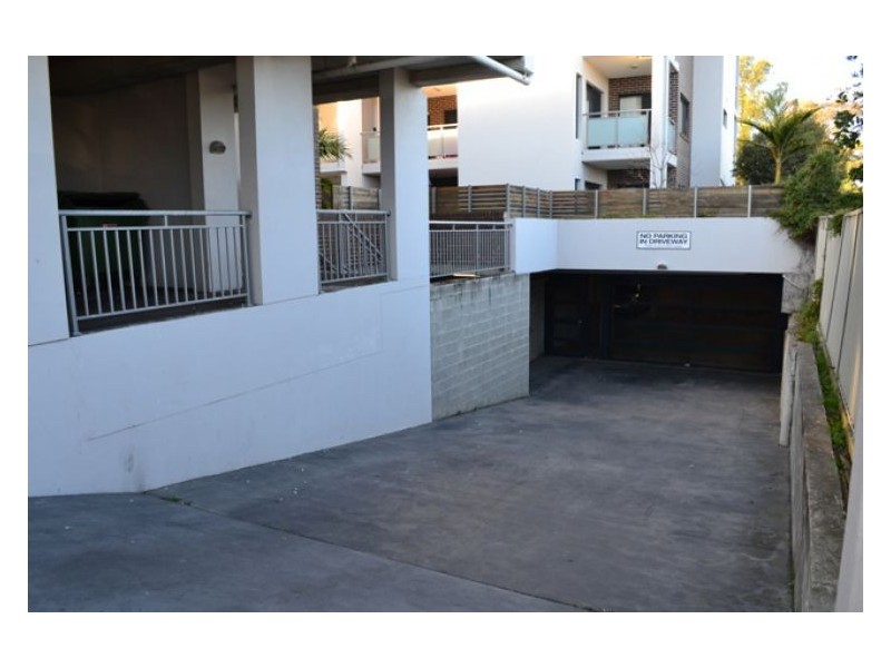 2/16-18 Boronia Road, Greenacre NSW 2190