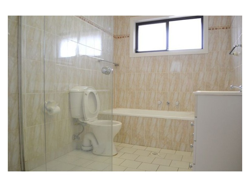 12/12 Birrong Ave, Birrong NSW 2143