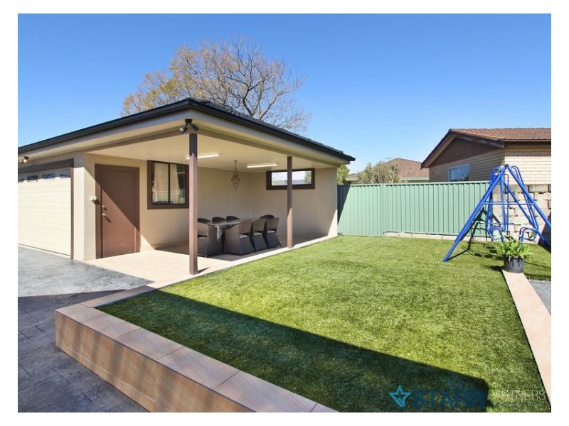 22 Derwent Pde, Blacktown NSW 2148