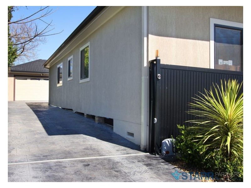 22 Derwent Pde, Blacktown NSW 2148