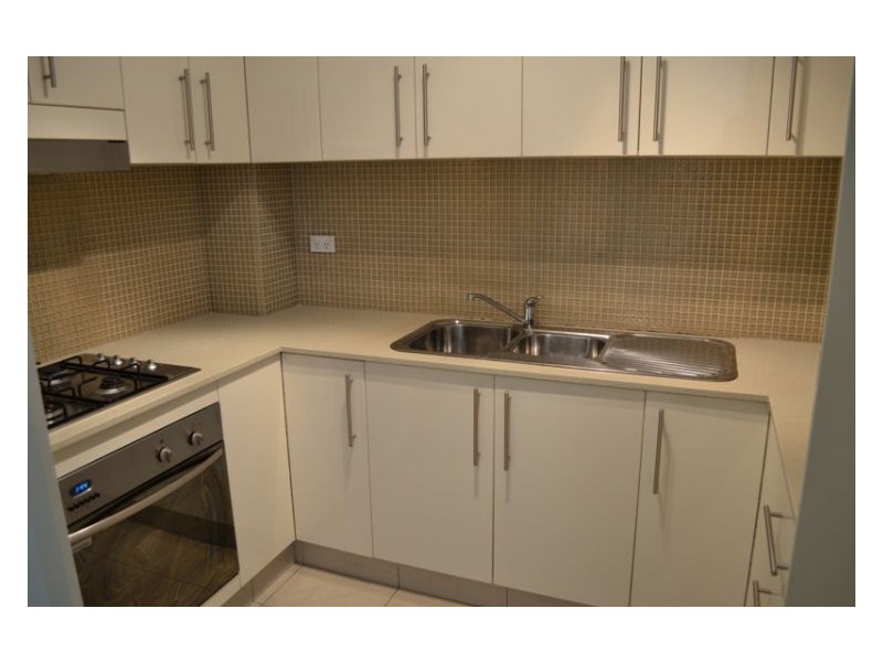 2/11 Renwick, Leichhardt NSW 2040