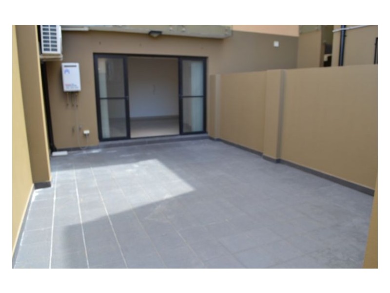 2/11 Renwick, Leichhardt NSW 2040