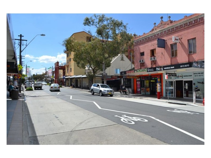 2/11 Renwick, Leichhardt NSW 2040