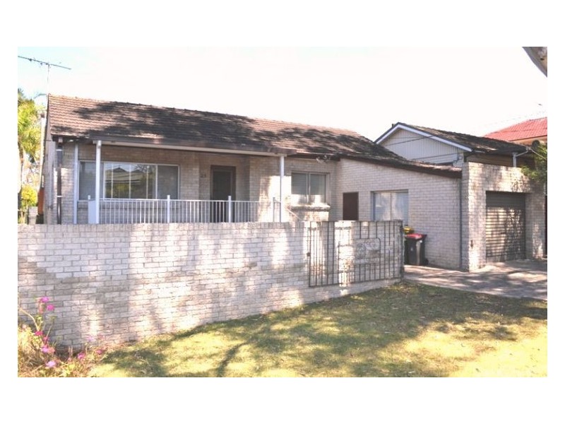 25 Gurney Road, Chester Hill NSW 2162