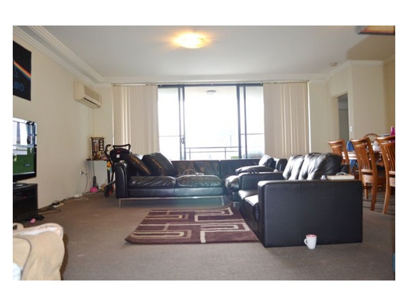 11/8-10 Northumberland Rd, Auburn NSW 2144