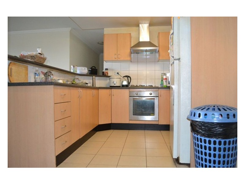 11/8-10 Northumberland Rd, Auburn NSW 2144