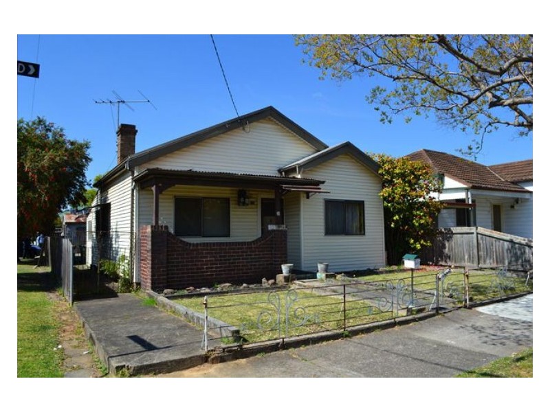 35 Hampstead Road, Auburn NSW 2144