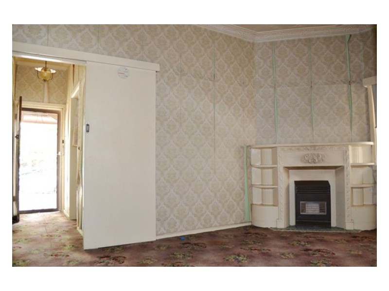 35 Hampstead Road, Auburn NSW 2144