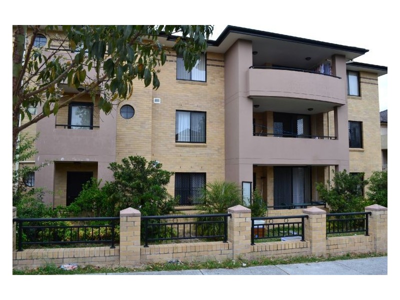 4/2-4 Hargrave Rd, Auburn NSW 2144