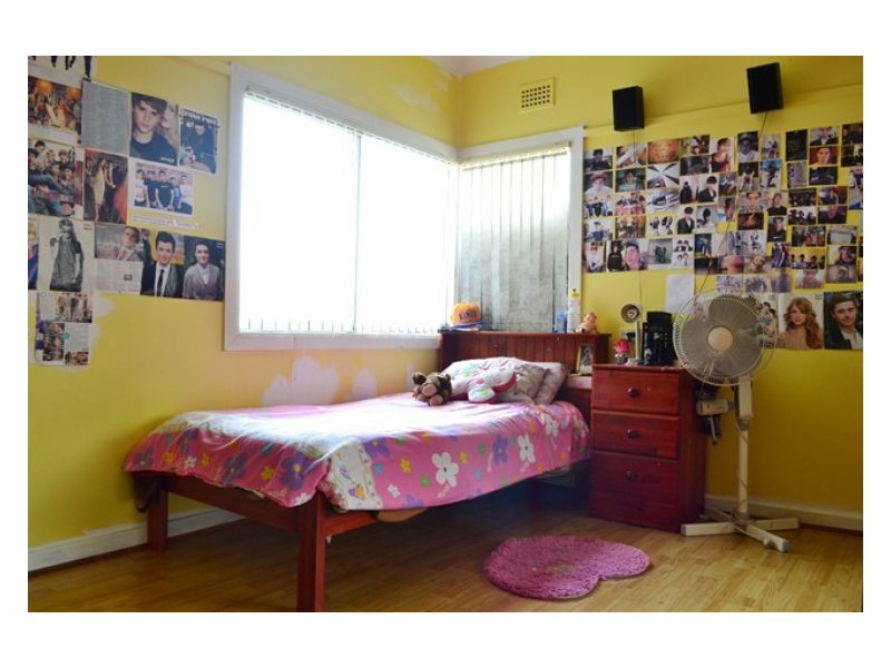 19a Osgood St, Guildford NSW 2161