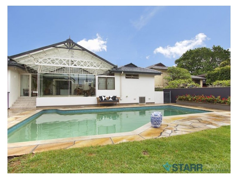 140 Bettington Rd, Oatlands NSW 2117