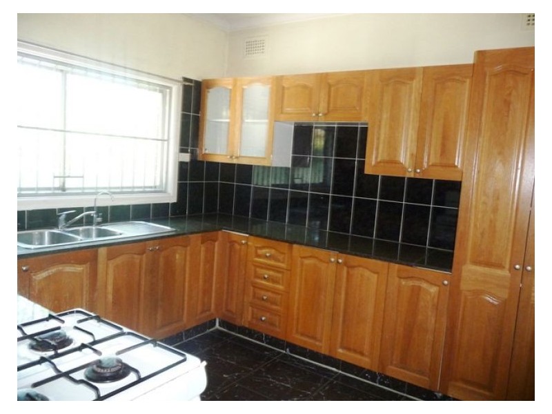 7 Matthew St, Lidcombe NSW 2141