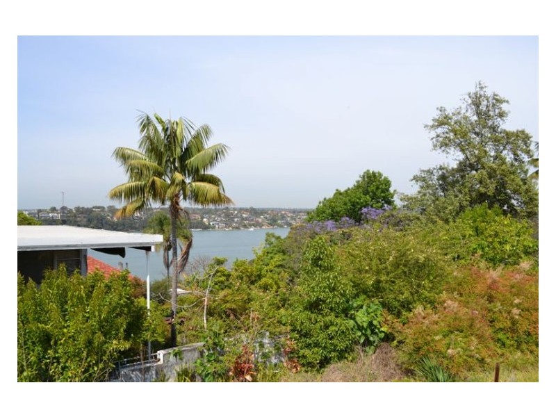 13 Castle St, Blakehurst NSW 2221