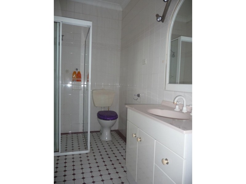 36 Rhodes Ave, Guildford NSW 2161