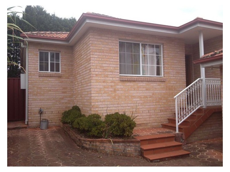 16a Ireland St, Burwood NSW 2134