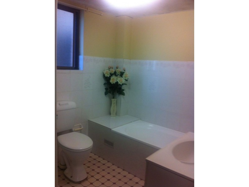 1/17-17a Hall St, Auburn NSW 2144