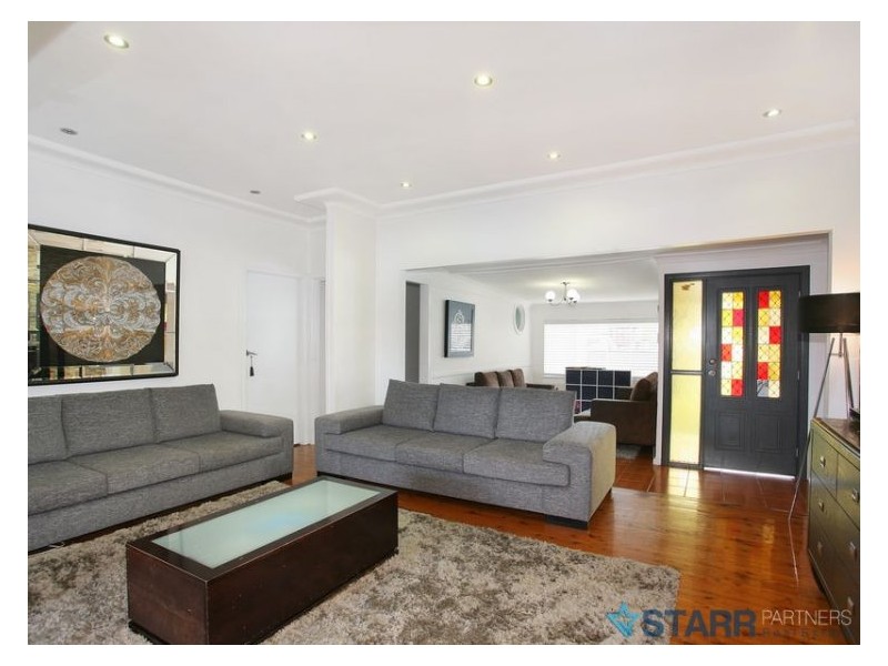 51 Farnell St, Merrylands NSW 2160