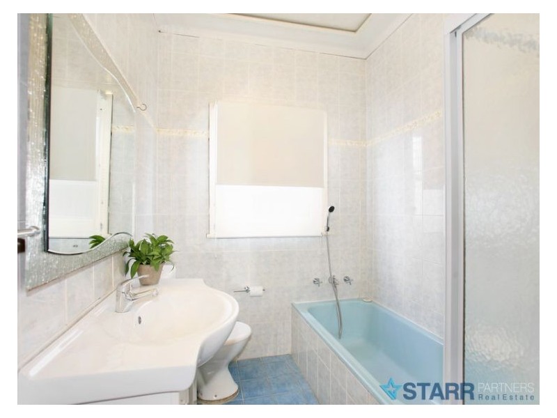 51 Farnell St, Merrylands NSW 2160