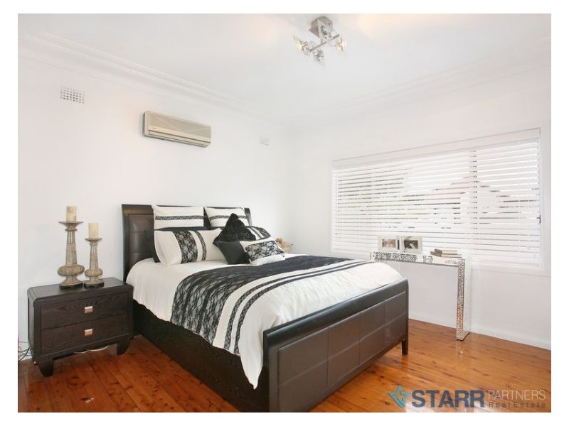 51 Farnell St, Merrylands NSW 2160