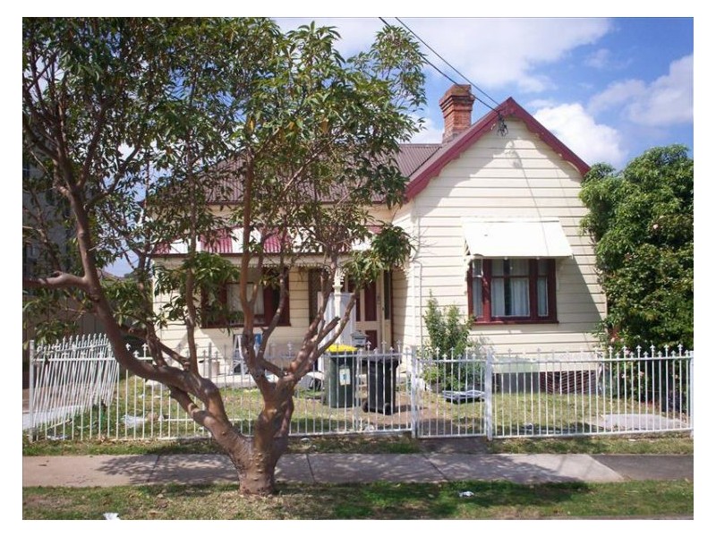 128 Harrow Rd, Auburn NSW 2144