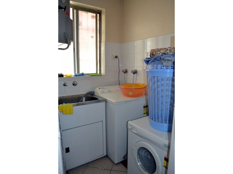 2/5 Gibbons St, Auburn NSW 2144