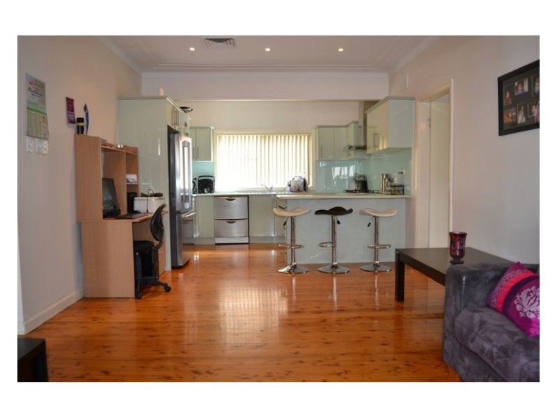 60 Gordon Rd, Auburn NSW 2144