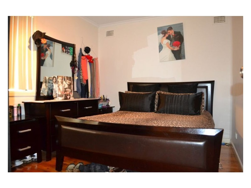 60 Gordon Rd, Auburn NSW 2144