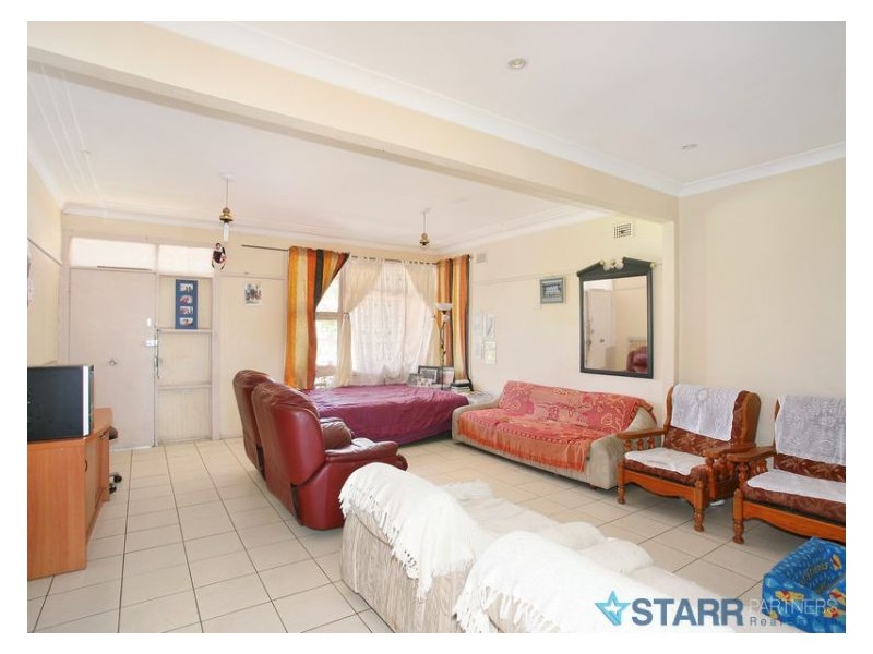 36b Regent Street, Regents Park NSW 2143