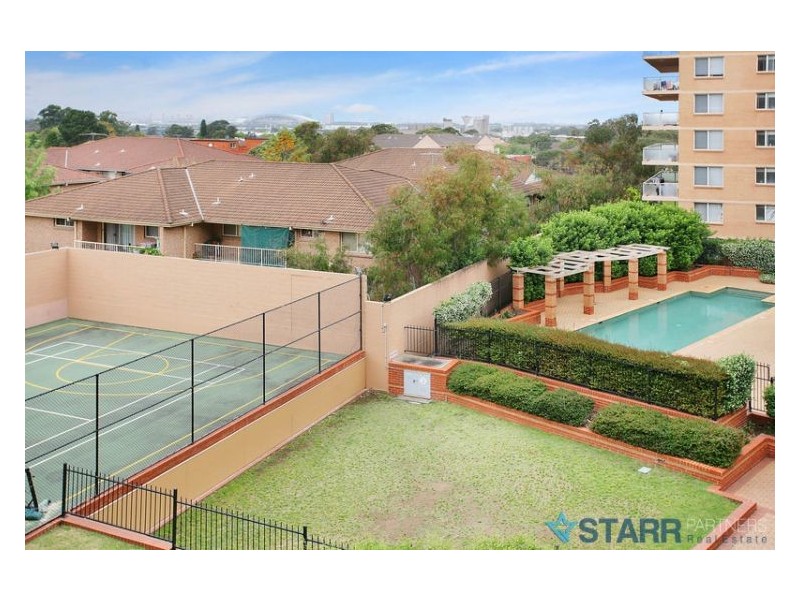 111/2 Macquarie Road, Auburn NSW 2144