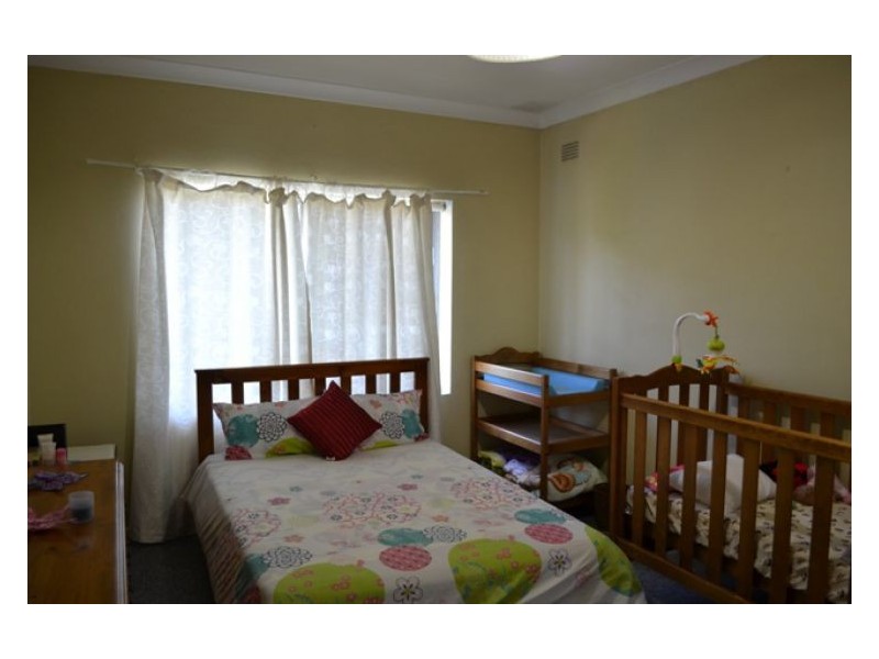 18 Frederick Ave, Granville NSW 2142