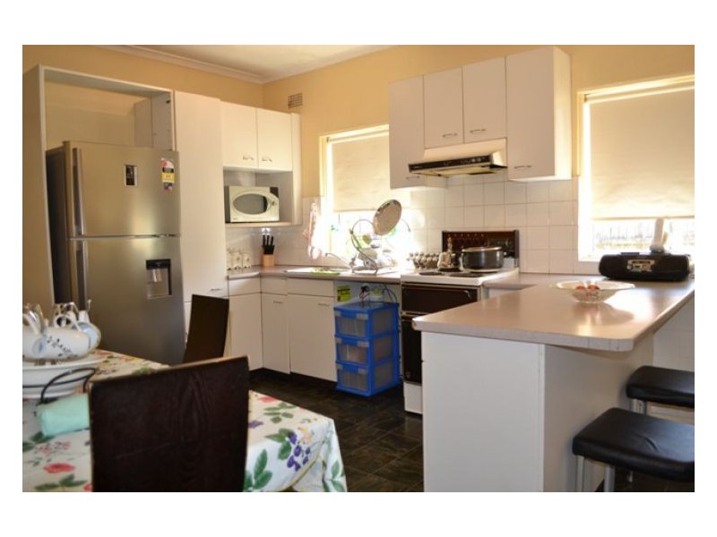 18 Frederick Ave, Granville NSW 2142