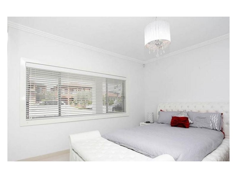 43 Heath St, Merrylands NSW 2160