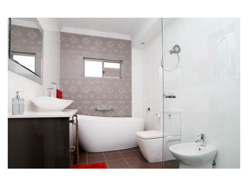 43 Heath St, Merrylands NSW 2160