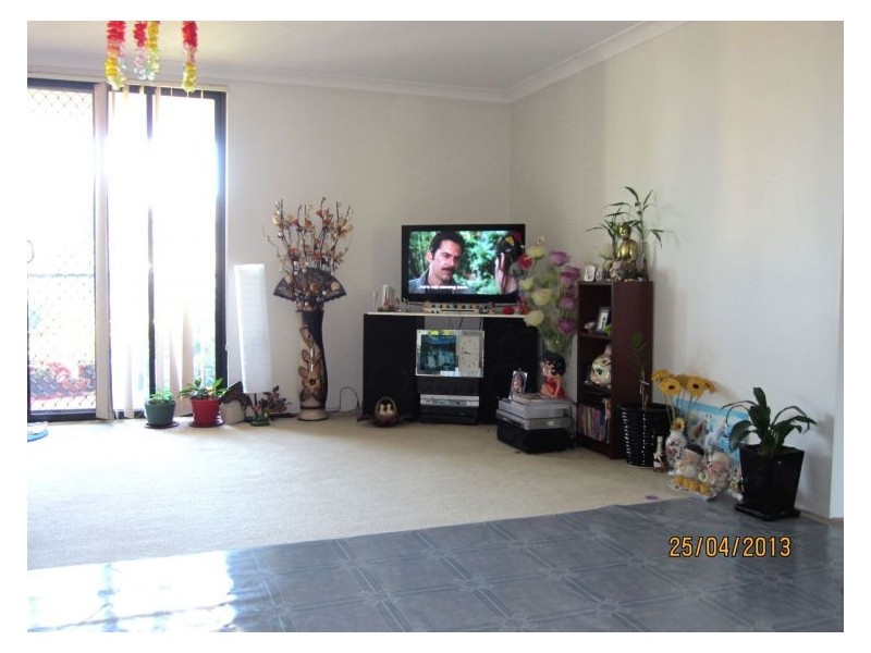 11/7-11 Kitchener Ave, Regents Park NSW 2143