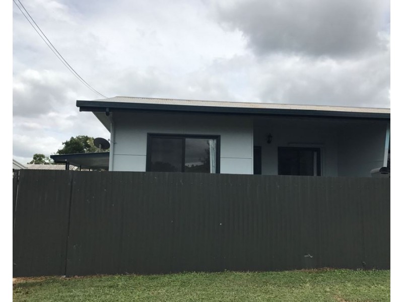 1/2 Adams Street, Mareeba QLD 4880