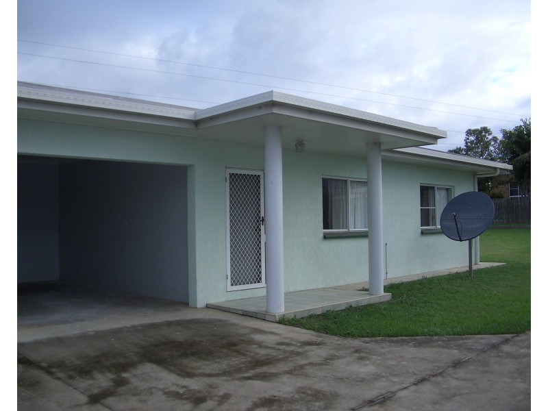 1/102 KENNEALLY ROAD, Mareeba QLD 4880
