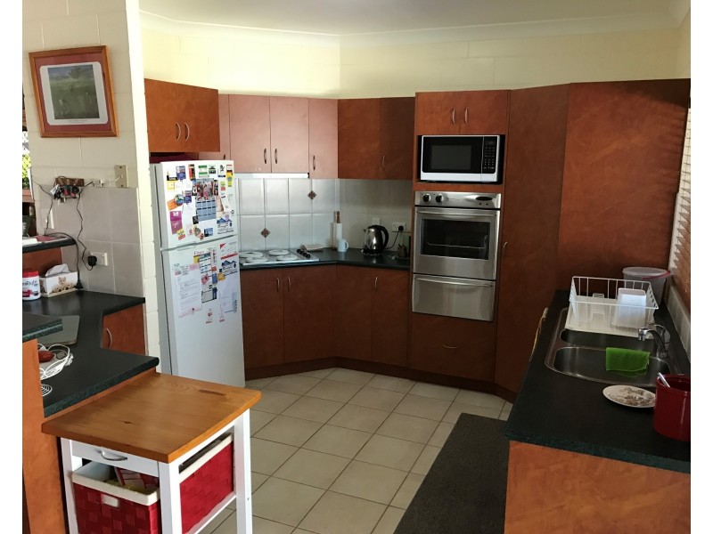 14 MARINELLI DRIVE, Mareeba QLD 4880