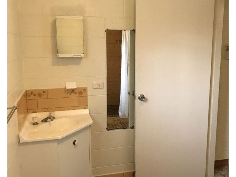 1/6 Walsh Street, Mareeba QLD 4880