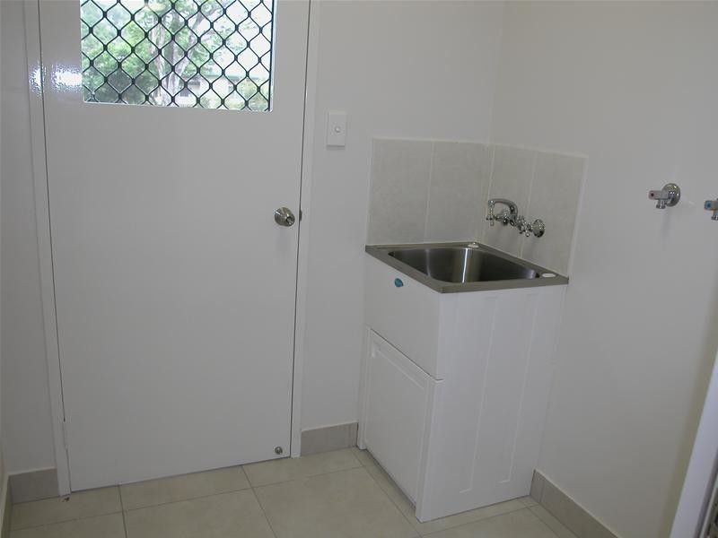 1/10 Peters Street, Mareeba QLD 4880