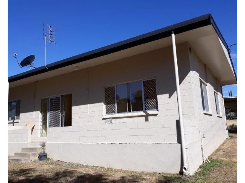 1/29 Mason Street, Mareeba QLD 4880