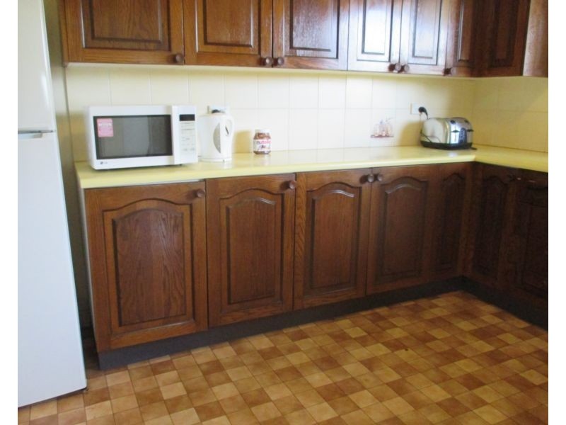 184 WALSH STREET, Mareeba QLD 4880