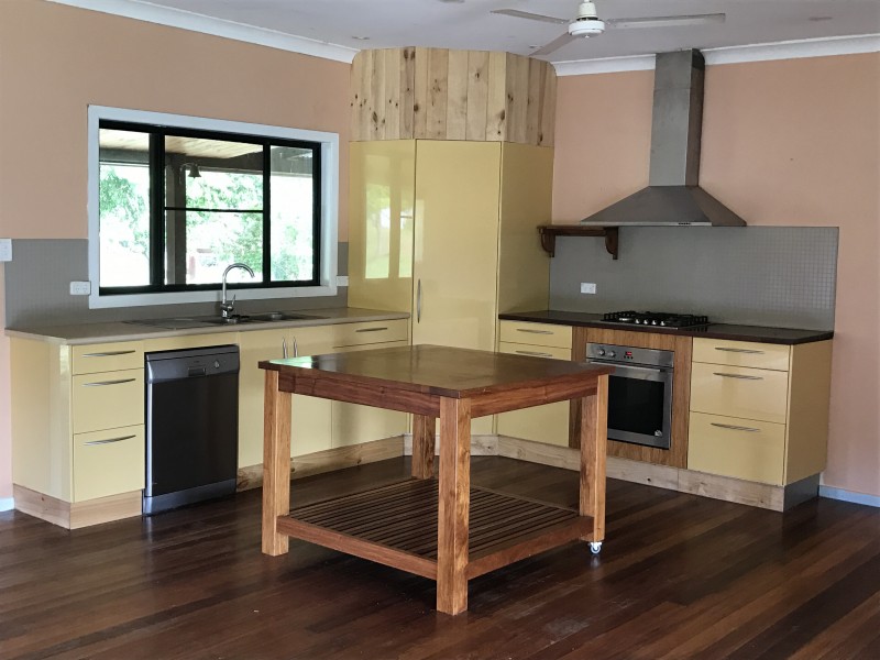336 Springmount Rd, Mareeba QLD 4880